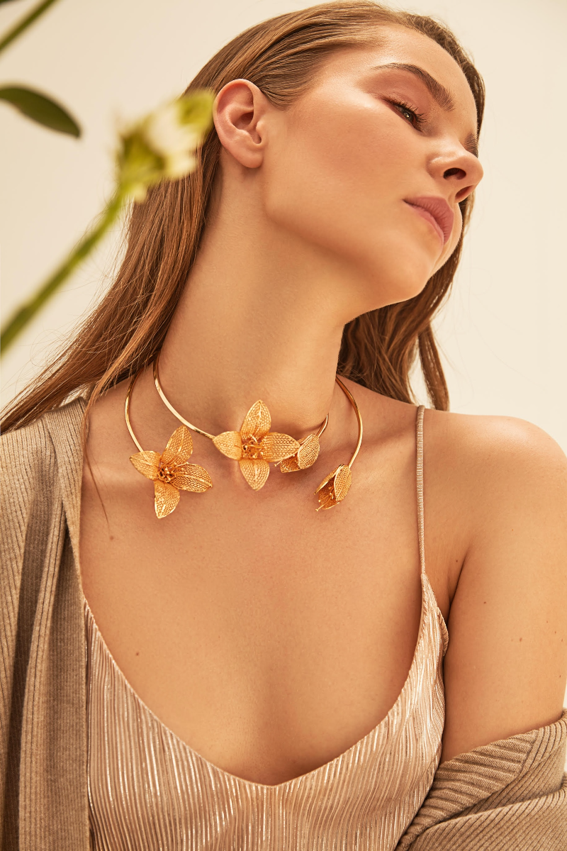 Amapola Choker
